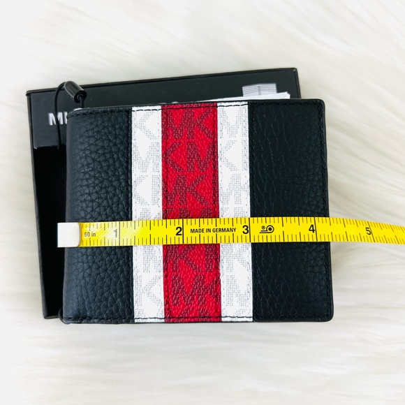 Michael Kors Hudson Men’s Slim Billfold Wallet - Picture 11 of 13